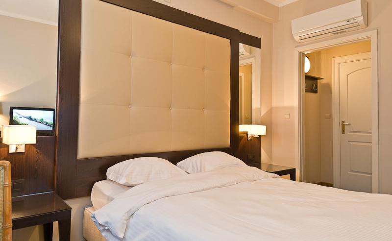 Plasky 3* Brussels